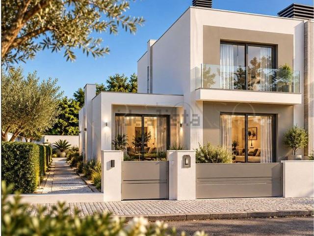 Casa venda em Redondos, Seixal