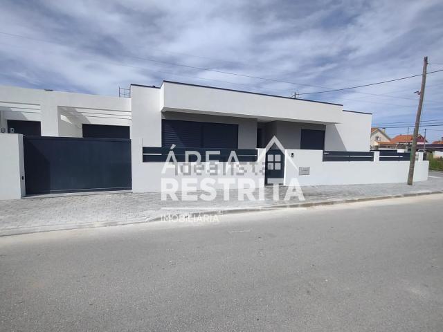 Casa venda em Fernão Ferro, Seixal