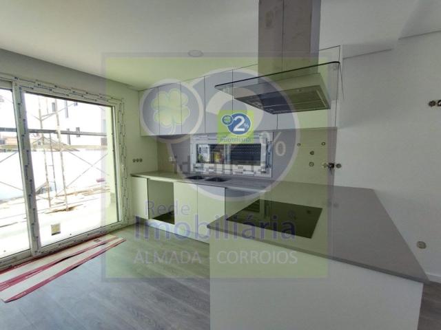 Casa venda em Fernão Ferro, Seixal