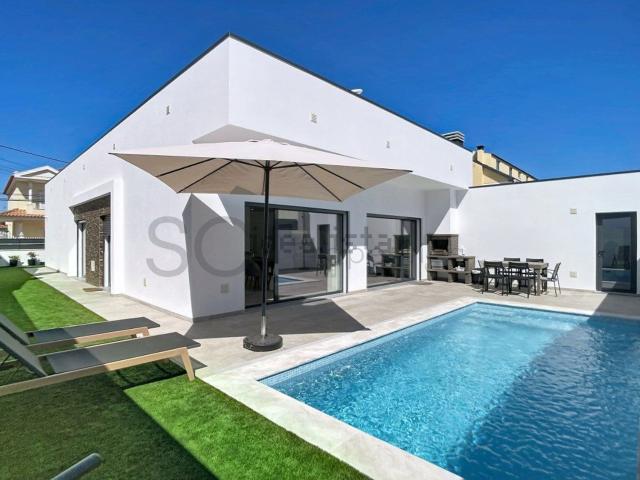 Casa venda em Fernão Ferro, Seixal