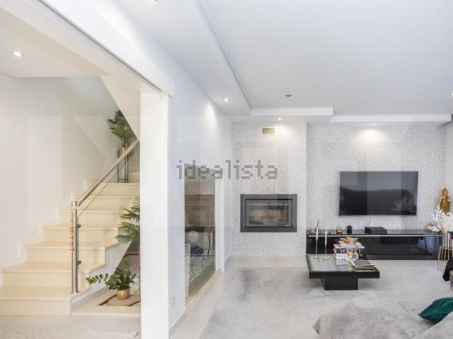 Casa venda em Fernão Ferro, Seixal