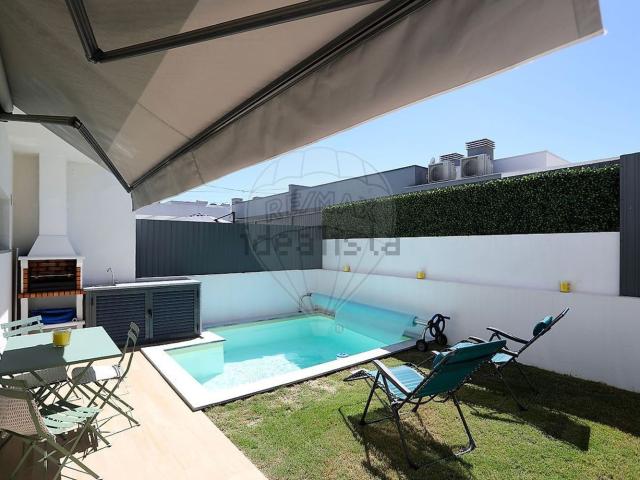 Casa venda em Seixal, Fernão Ferro