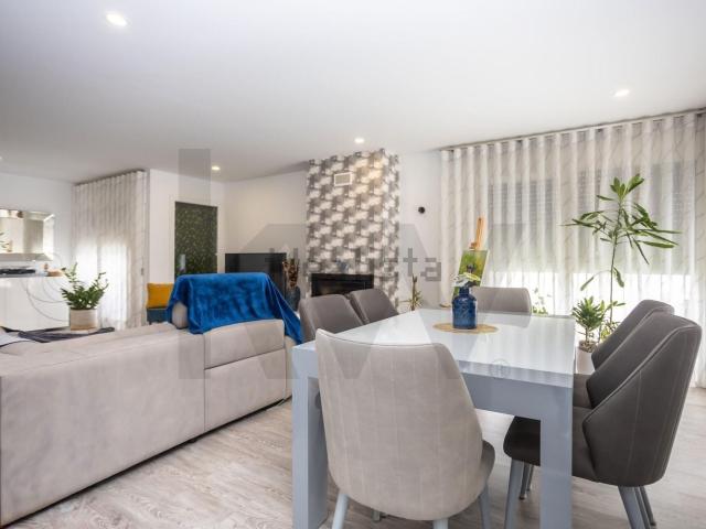 Casa venda em Seixal, Fernão Ferro