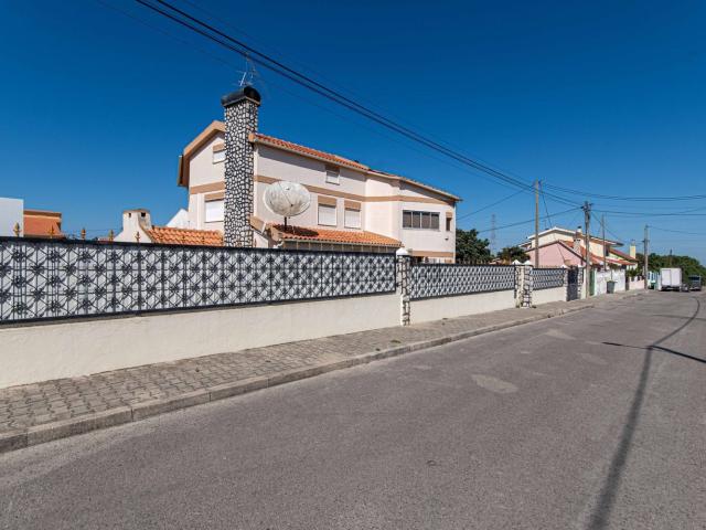 Casa venda em Seixal, Fernão Ferro