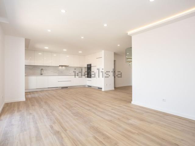 Casa venda em Fernão Ferro, Seixal