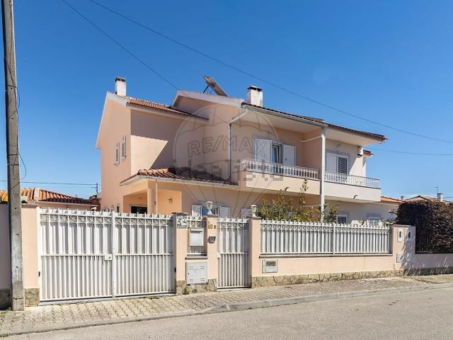 Casa venda em Seixal, Fernão Ferro