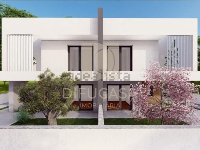 Casa venda em Fernão Ferro, Seixal