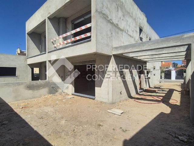 Casa venda em Fernão Ferro, Seixal