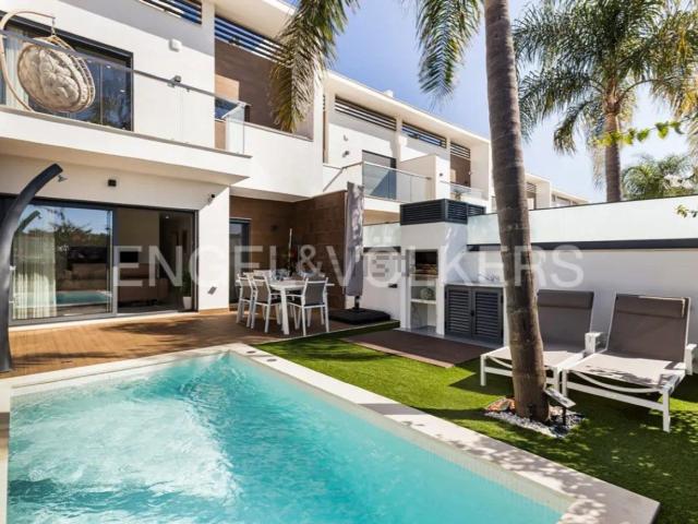 Casa venda em Cortesões, Albufeira