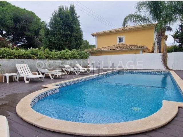 Casa venda em Mosqueira, Albufeira