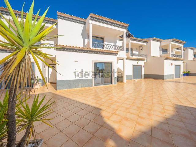 Casa venda em Mosqueira, Albufeira