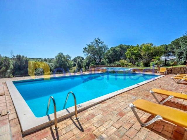Casa venda em Albufeira e Olhos de Água, Albufeira