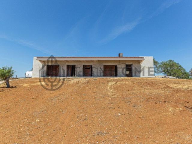 Casa venda em Mosqueira, Albufeira