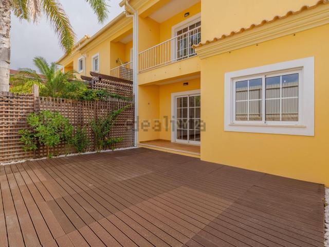 Casa venda em Mosqueira, Albufeira