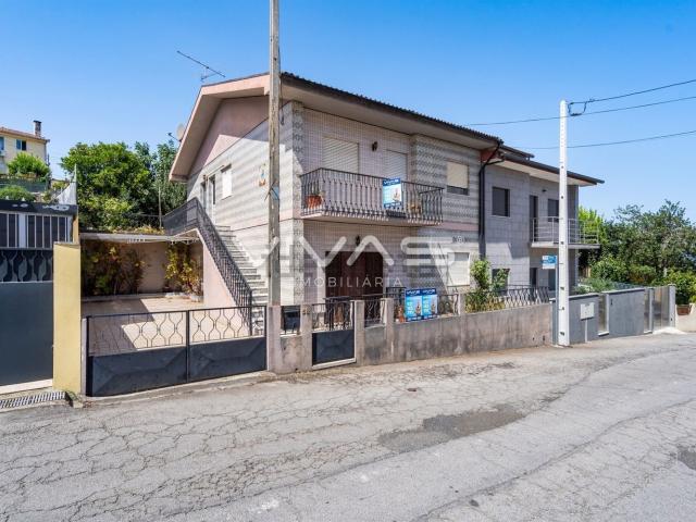 Casa venda em Ferreiros e Gondizalves, Braga