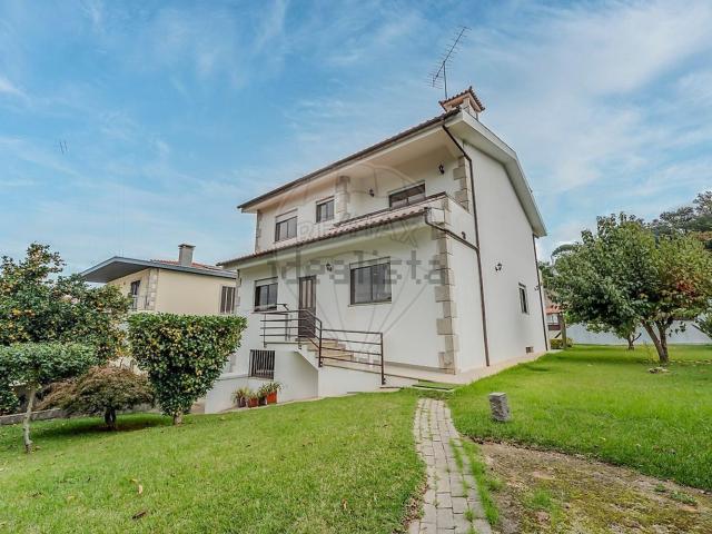Casa venda em Ferreiros e Gondizalves, Braga