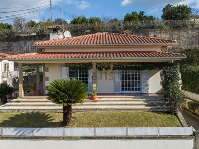 Casa venda em Ferreiros e Gondizalves, Braga