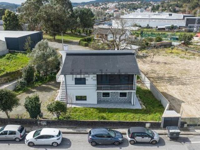 Casa venda em Ferreiros e Gondizalves, Braga