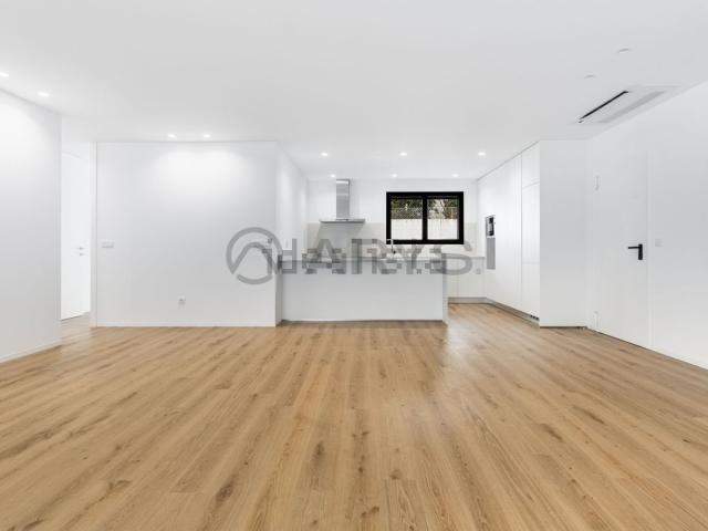Casa venda em Redondelo, Amares