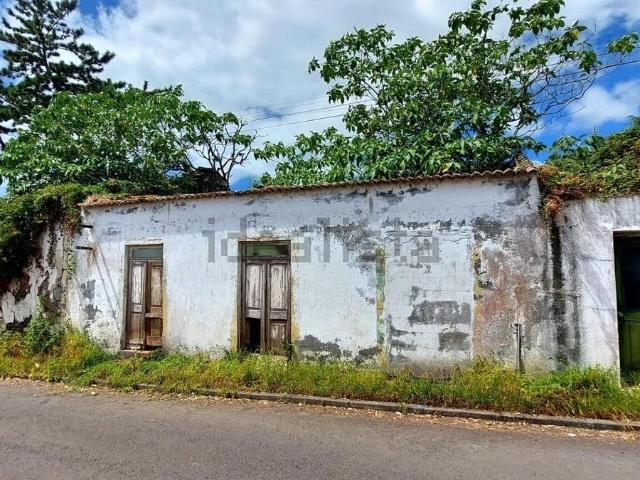 Casa venda em Açores, Feteira