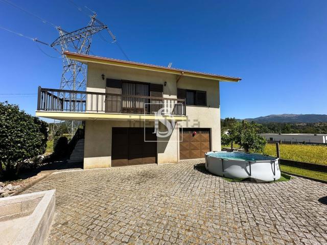Casa venda em Póvoa De Lanhoso, Braga