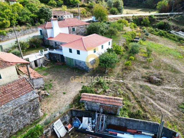 Casa venda em Fornelos, Viseu