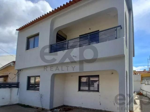 Casa venda em Seixal, Amora
