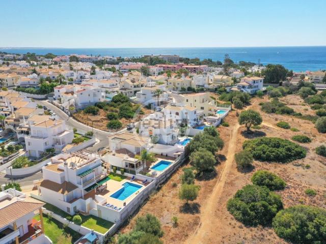 Casa venda em Albufeira e Olhos de Água, Albufeira