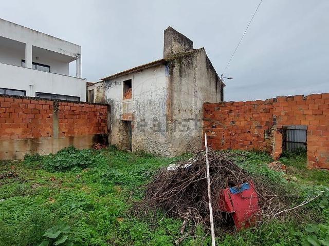 Casa venda em Rio Maior, Santarém