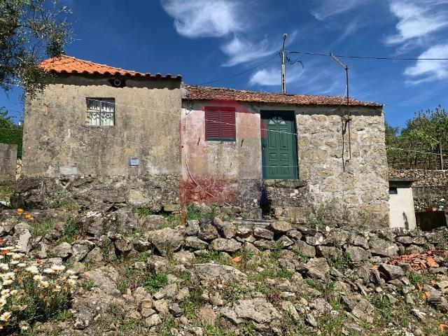 Casa venda em Resende, Freigil