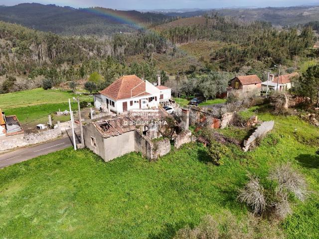Casa venda em Camarões, Ourém
