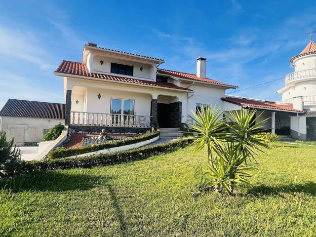Casa venda em Ourém, Santarém