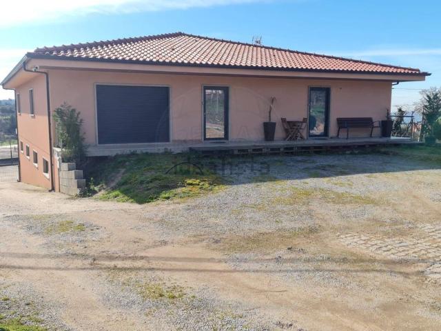 Casa venda em Felgueiras, Friande