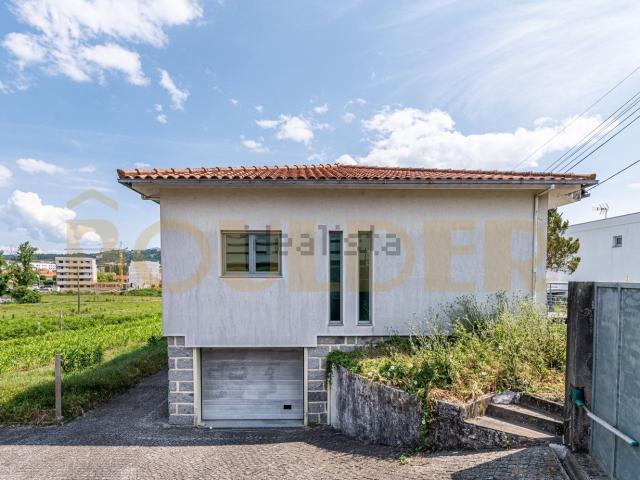Casa venda em Póvoa De Lanhoso, Braga