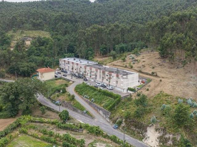 Casa venda em Galegos, Póvoa de Lanhoso