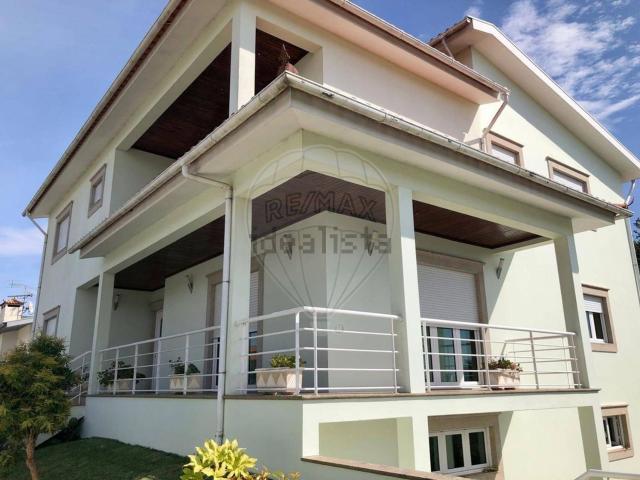 Casa venda em Galegos (Santa Maria), Arcozelo