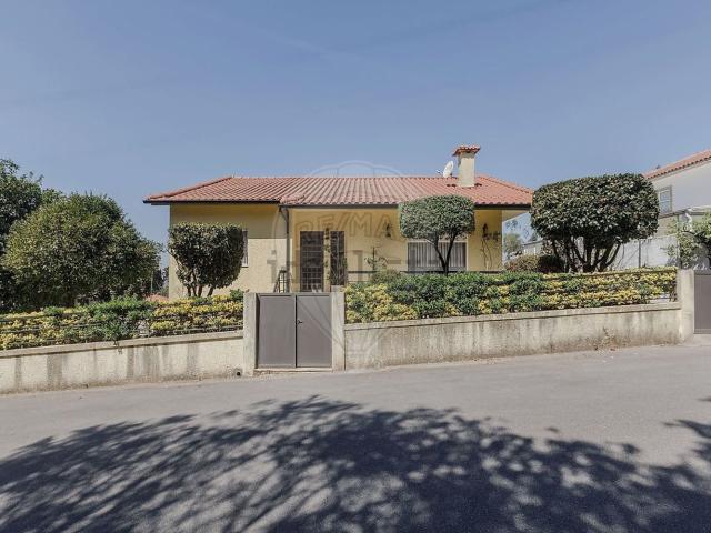 Casa venda em Gavião, Braga