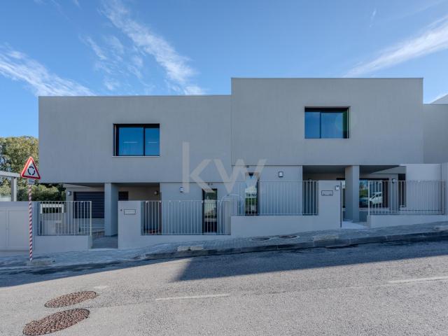 Casa venda em Ribeira Acima, Oeiras