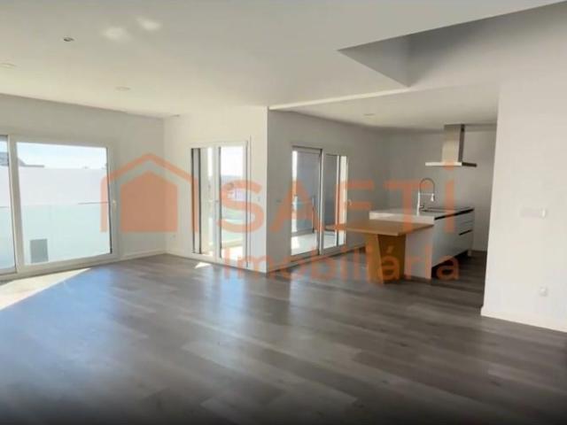 Vivenda venda em Seixal, Corroios