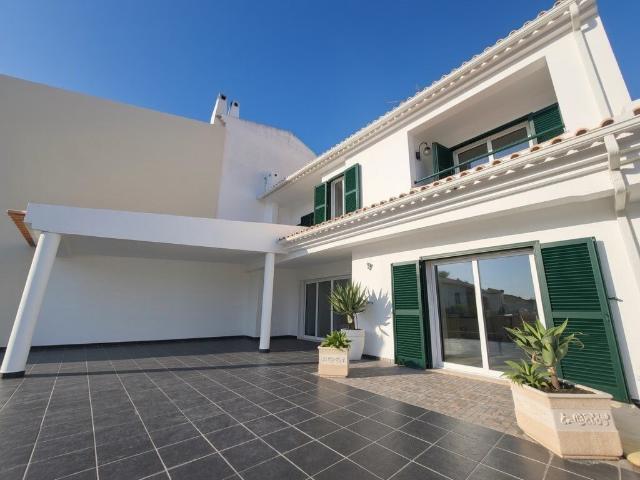 Vivenda venda em Albufeira e Olhos de Água, Albufeira