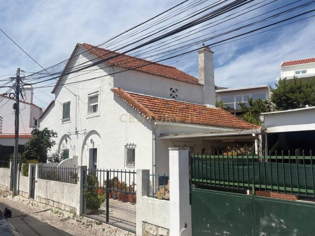 Casa venda em Cova da Piedade, Almada
