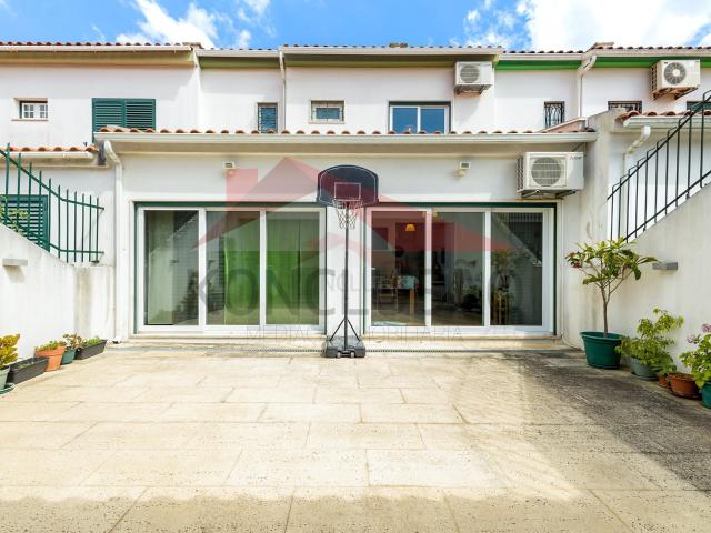 Casa venda em Sobralinho, Lisboa
