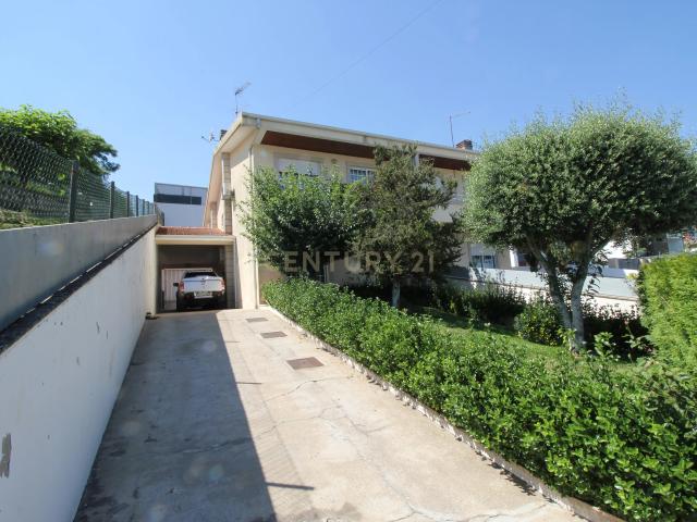 Casa venda em Paredes