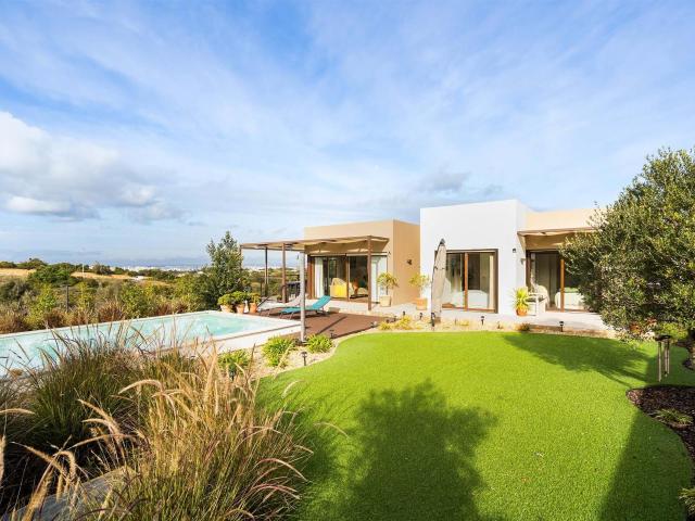 Vivenda venda em Lagoa, Faro