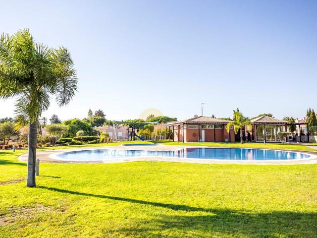 Vivenda venda em Lagoa, Faro