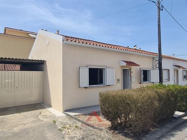 Casa alugar em Bairro dos Capuchos, Leiria