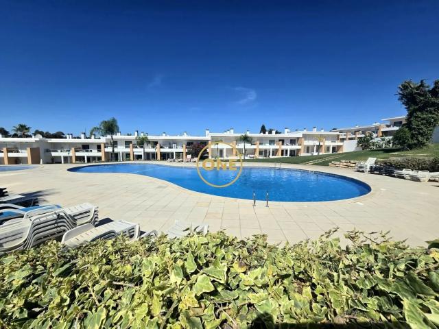 Vivenda venda em Albufeira e Olhos de Água, Albufeira