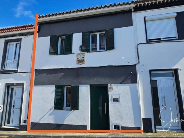 Casa venda em Açores, Água De Pau