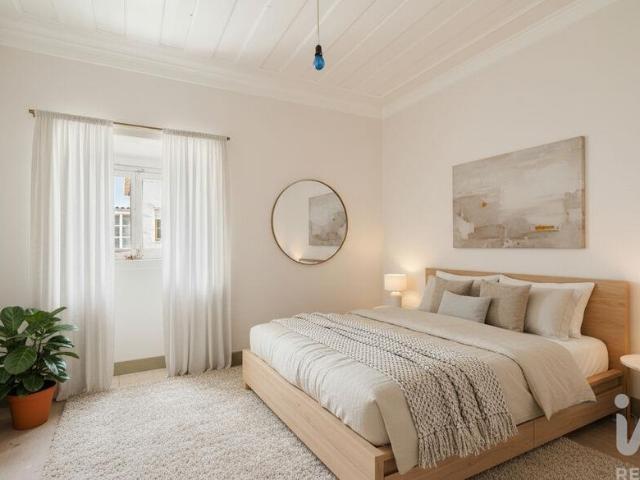 Casa venda em Cadaval, Vermelha