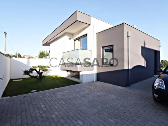 Casa alugar em Santa Maria Da Feira, Aveiro
